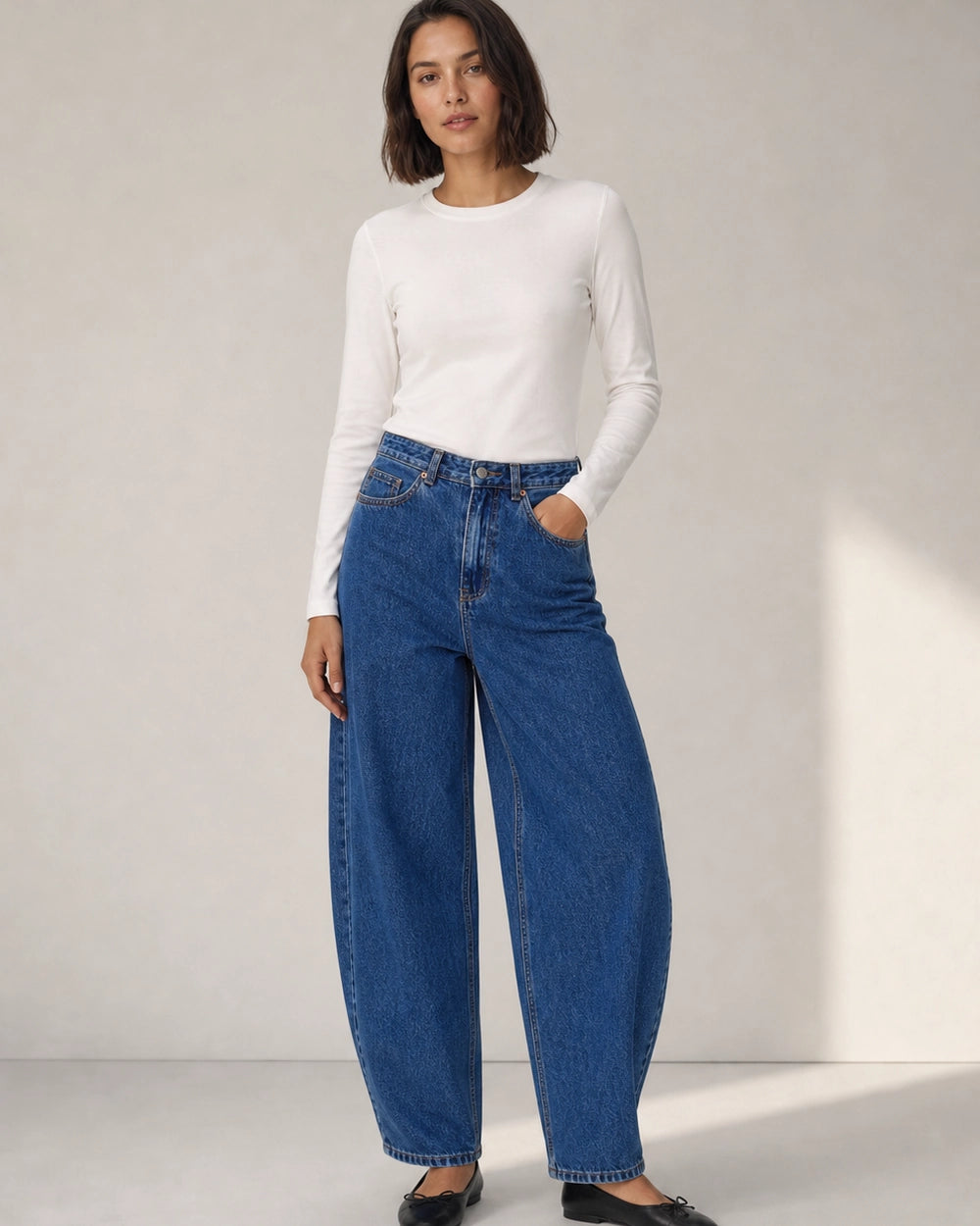 Women's high-rise barrel jeans in Medium blue, silhouette view. — womens-barrel-jeans-medium-blue-02-silhouette.webp